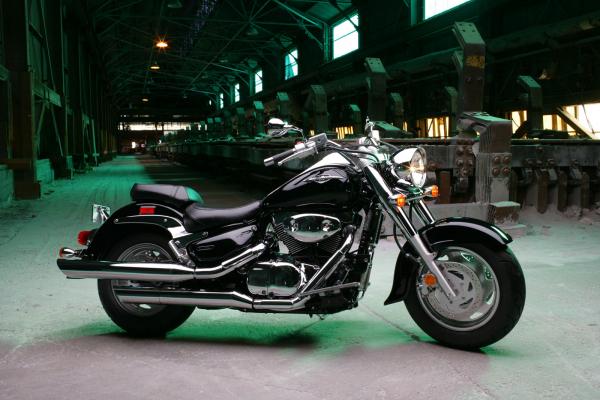 Suzuki Boulevard C90