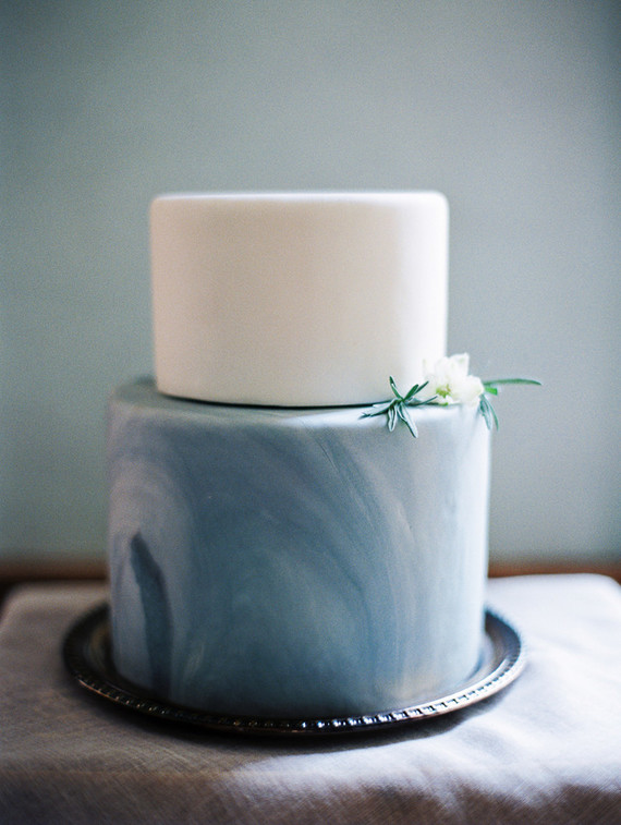 Modern blue and white marbled cake