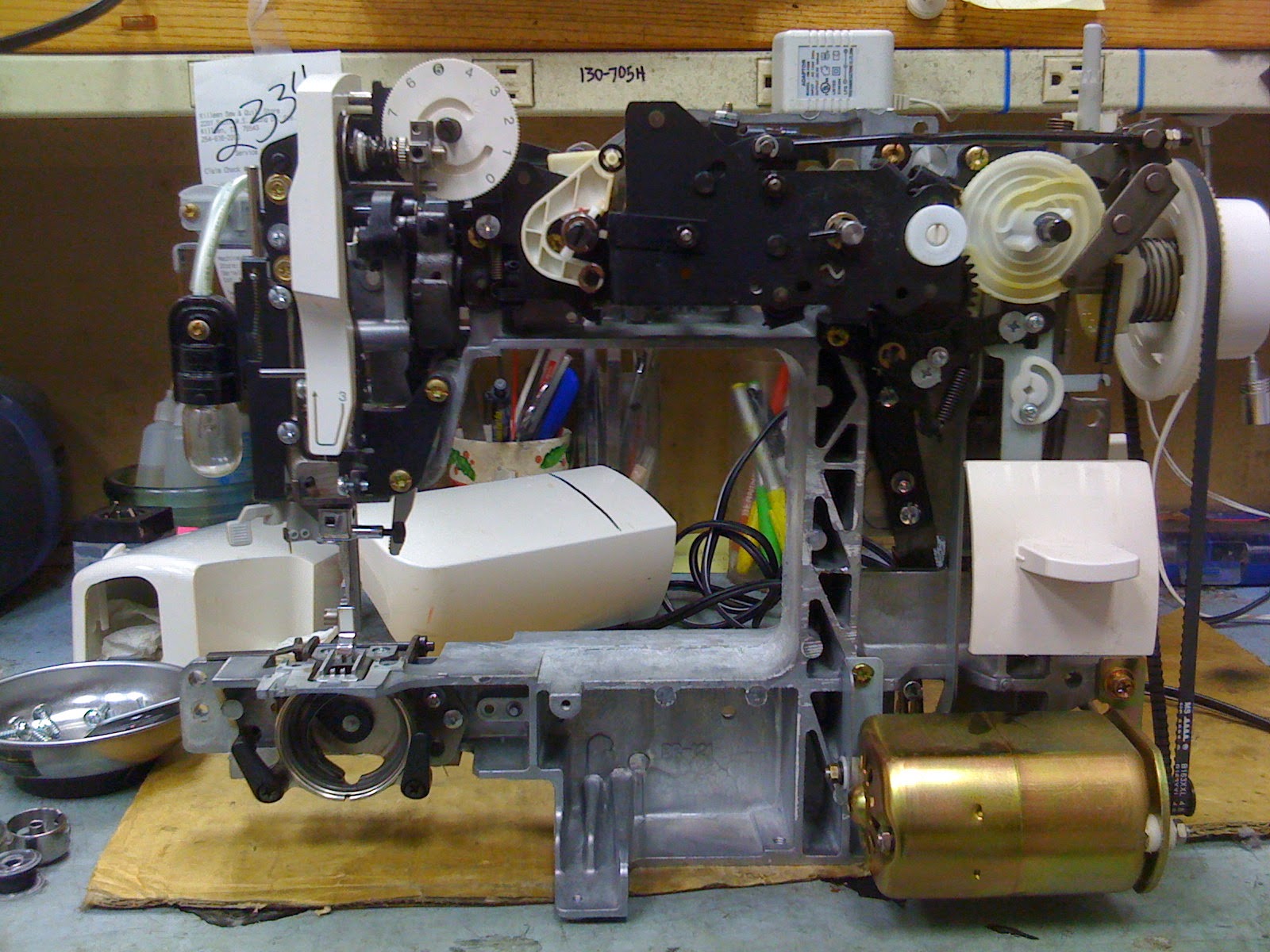 Sewing Machine Repair: Disassembly: How To Repair Sewing Machines