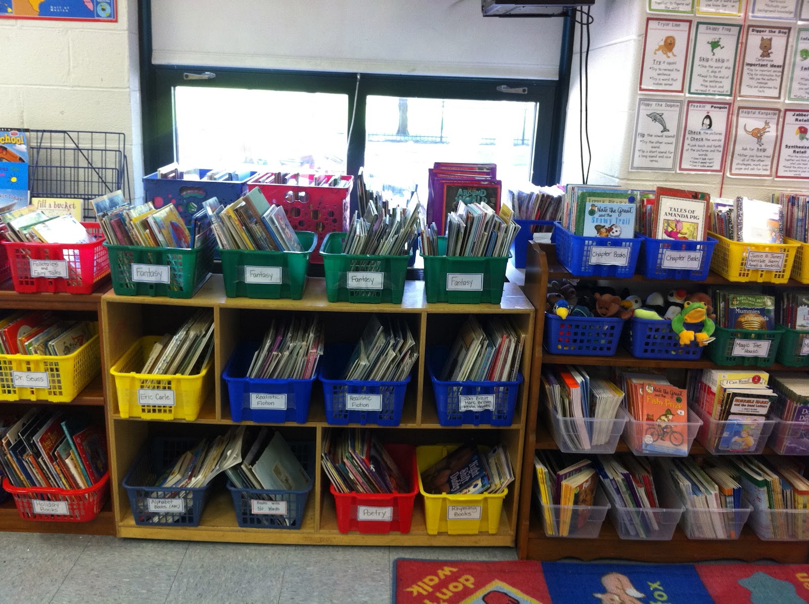 Ms. Alley's 2nd Grade Class: Book Bins and Back to School Sale