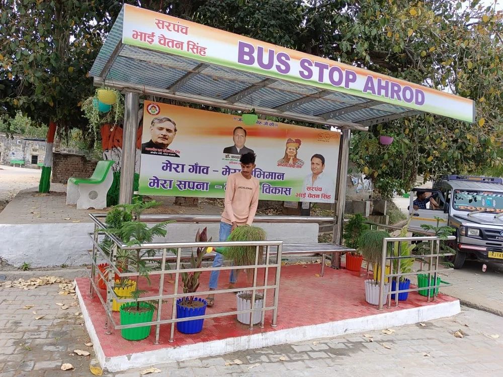 Bus Stop Shelters at Rs 140000/piece | Bus Stop Shelter in Jalandhar ...