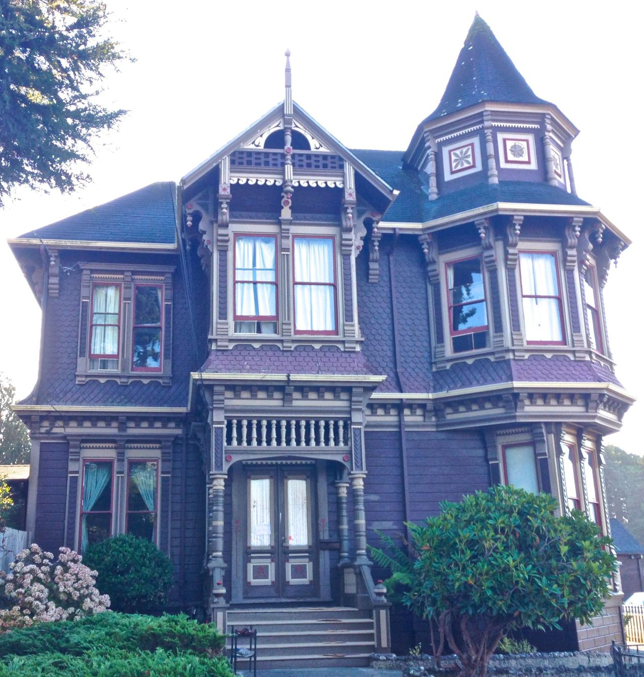 thealy50:
“Another fine Arcata home. Northern California.
”