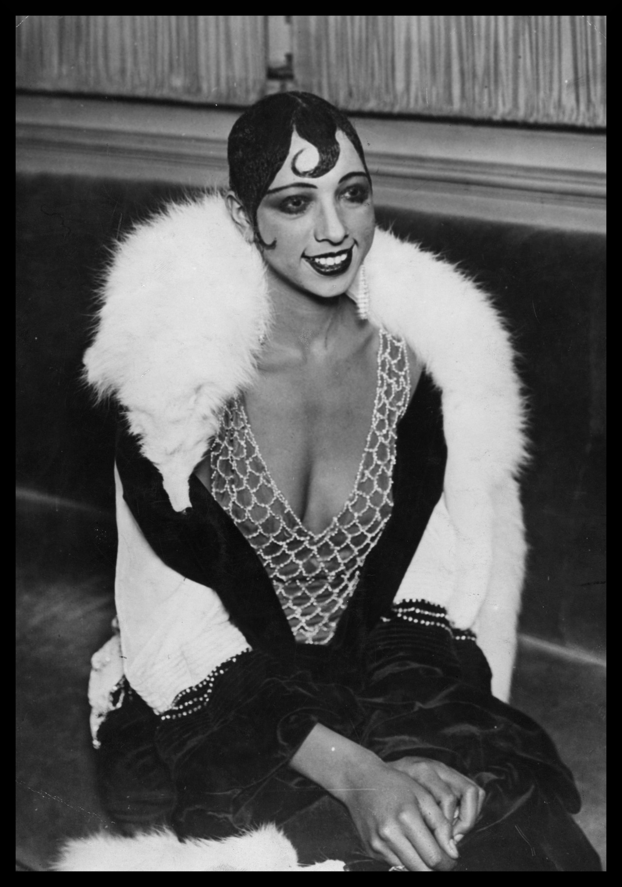 lostpolaroids:
“Josephine Baker photographed while attending a reception in New York City. 1928
”