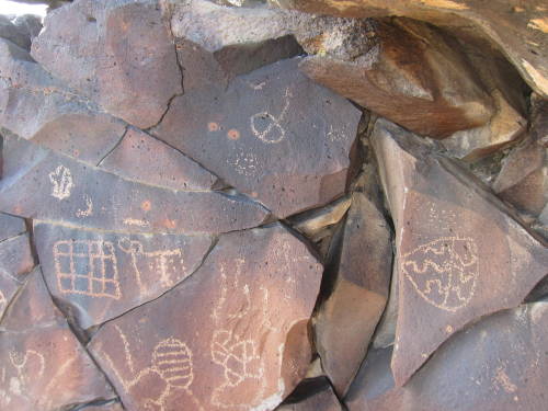 Cow Cave petroglyphs, Mojave Desert, California.