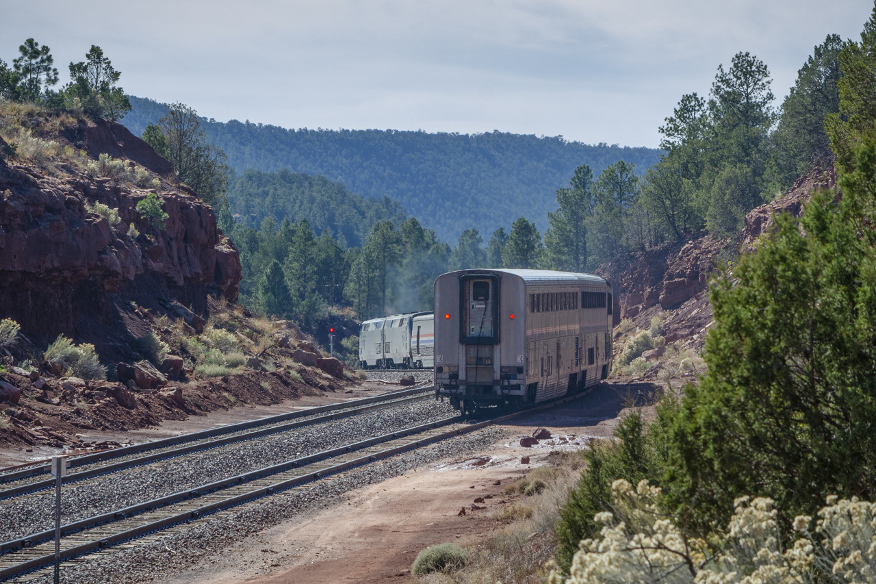 railwayhistorical:
“Waiting for a Meet—Glorieta Pass
This is a westbound Amtrak Southwest Chief waiting to meet the eastbound atop Glorieta Pass. This is the original route of the ATSF through New Mexico.
I recently read that this meet usually...