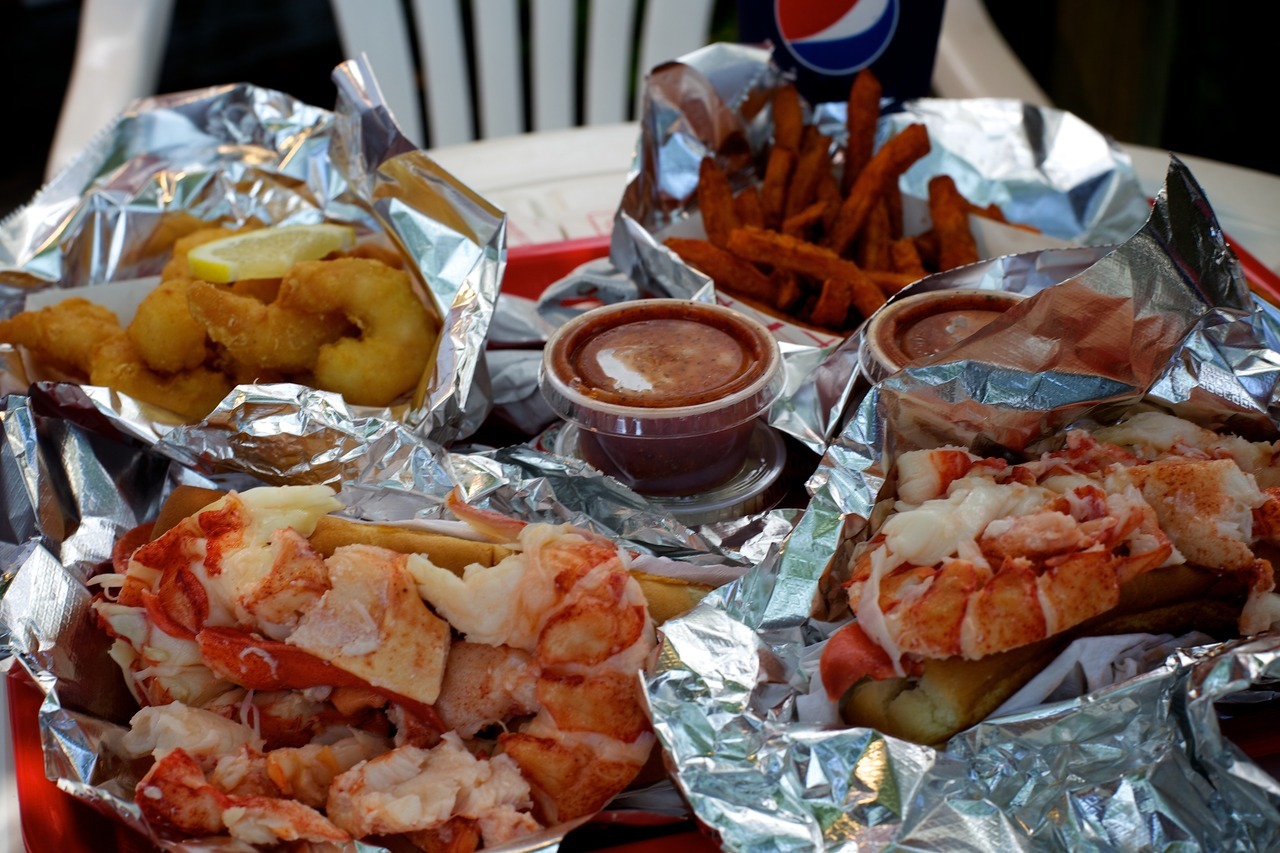 A week in Maine consisted of 5 lobster rolls, 3 lobster dinners, a lobster bake, a lobster pot pie, 2 lobster omlettes, 2 eggs benedict with lobster, and lobster ice cream.. LOBSTER ICE CREAM!