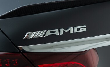 Mercedes-Benz E Class AMG E 63 S FINAL EDITION 40