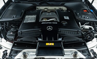 Mercedes-Benz E Class AMG E 63 S FINAL EDITION 45