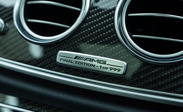 Mercedes-Benz E Class AMG E 63 S FINAL EDITION 25