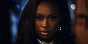 Coco Jones in her "Here We Go (Uh Oh)" music video.