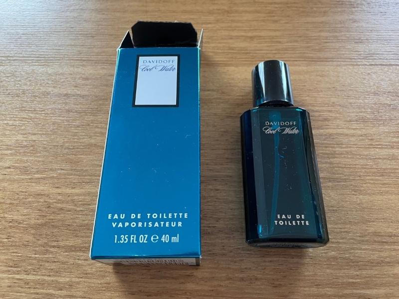 davidoff cool water next to opened box