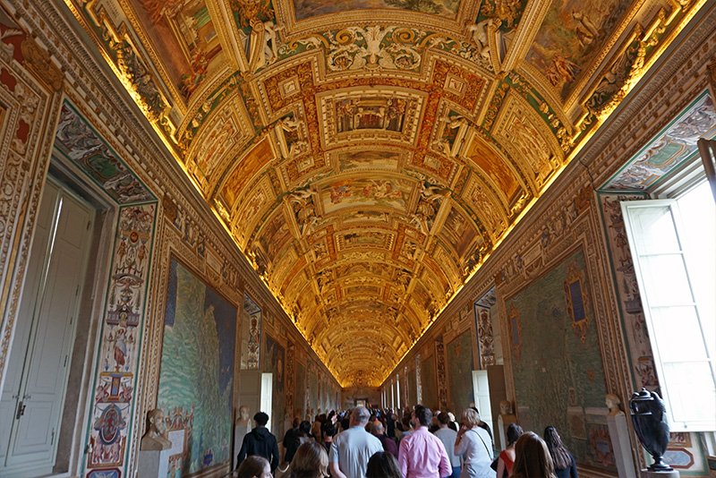 Roman Holiday Vatican Museum part 3 - Tapestries and Maps