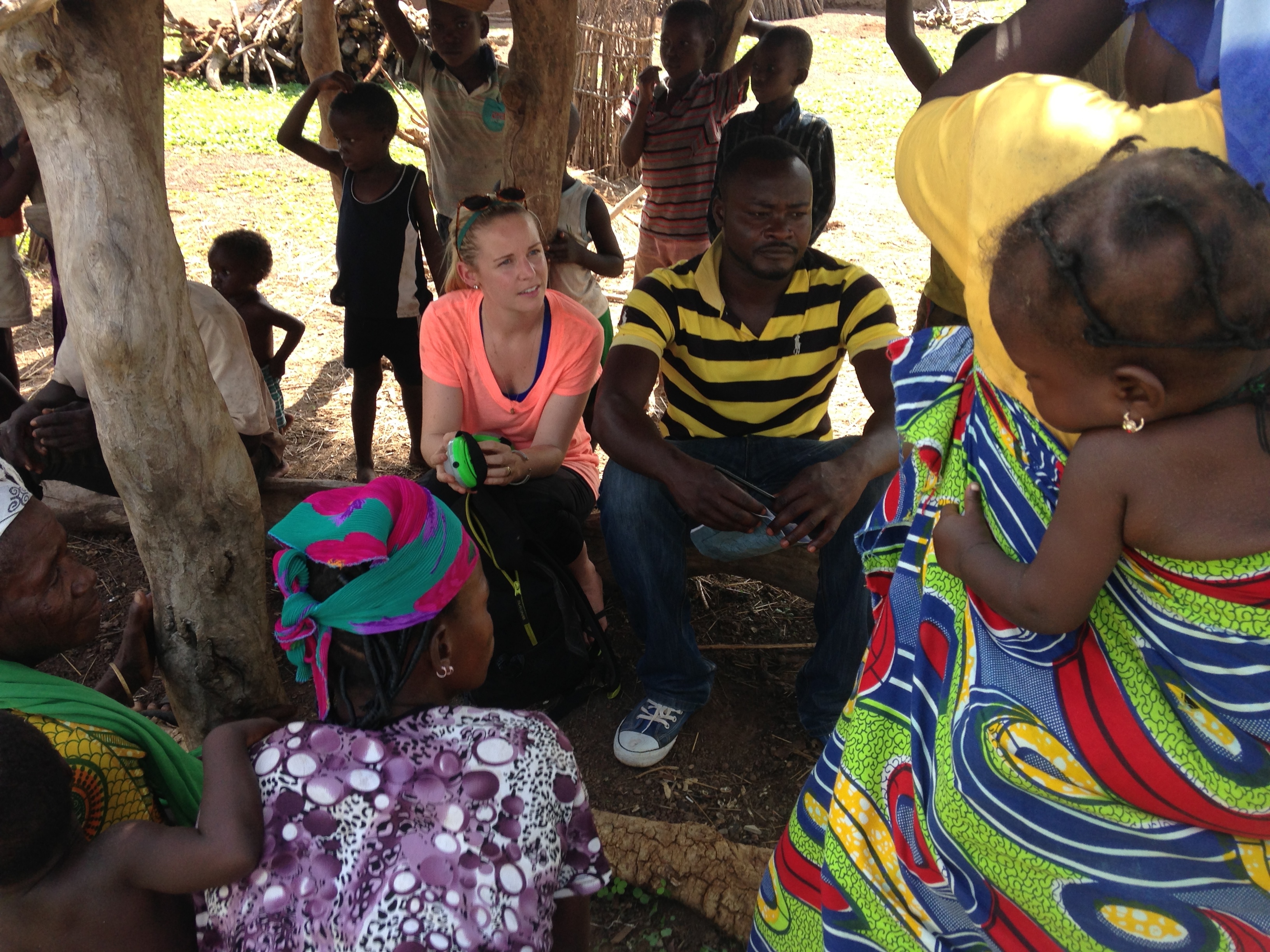 Sam and Shak distributing more lanterns!