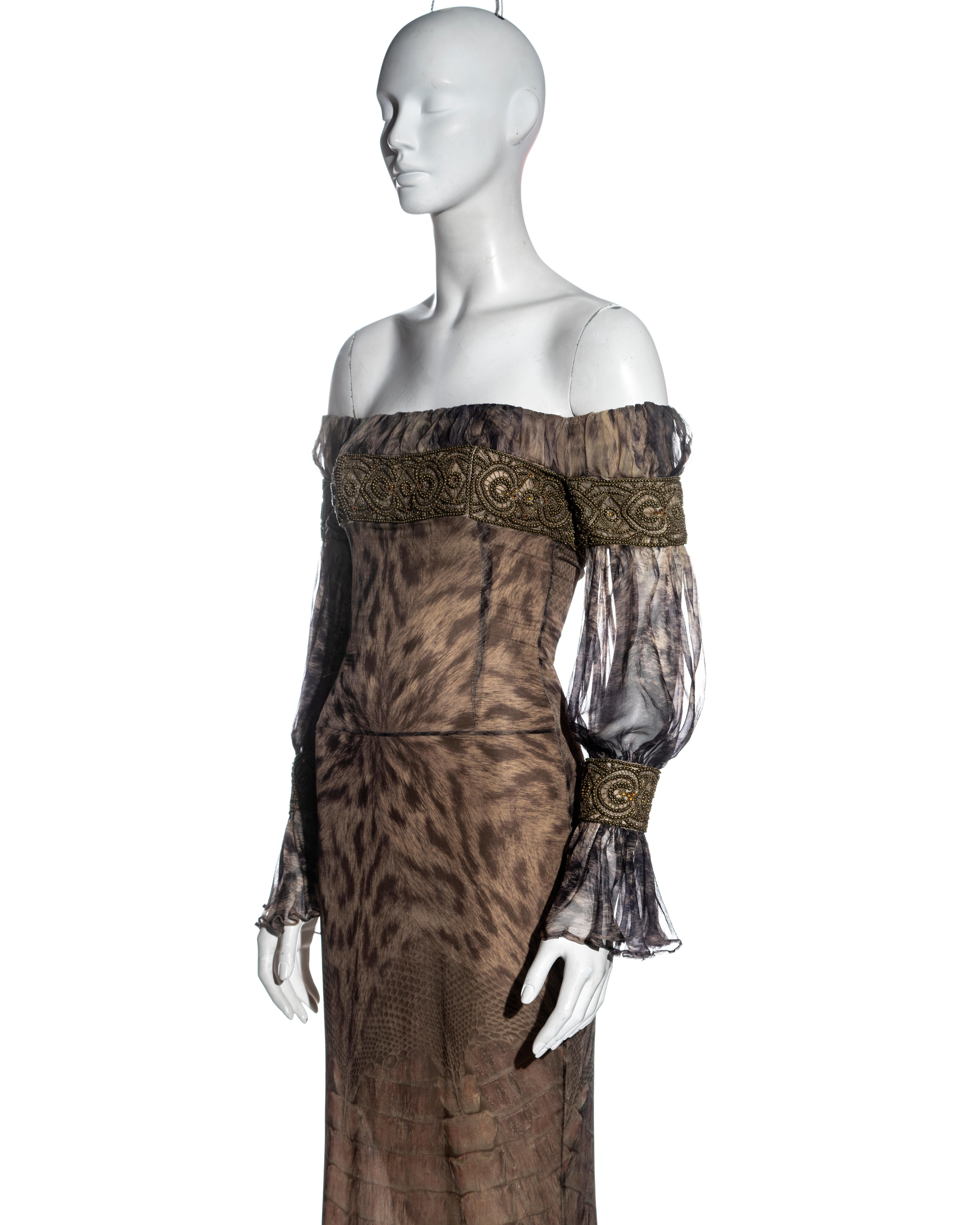 Alexander McQueen schulterfreies Abendkleid aus Seide mit Tiermuster und Perlenbesatz, H/W 2004 im Angebot 1