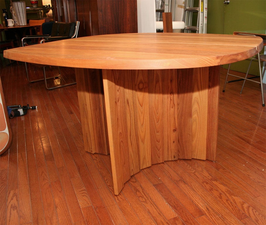 Variable Geometric Dining Table by Pierre Chapo In Excellent Condition For Sale In Stratford, CT