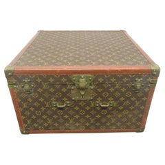 Vintage Louis Vuitton Hat Box