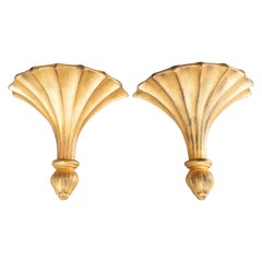 Pair of Mid-20th Century Hollywood Regency Italian Gilt Wall Brackets Shelves