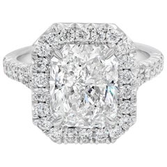 GIA Certified 4.15 Carats Radiant Cut Diamond Halo Engagement Ring in Platinum