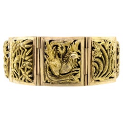 Alluring Midcentury 14 Karat Yellow Gold Chinoiserie Bracelet