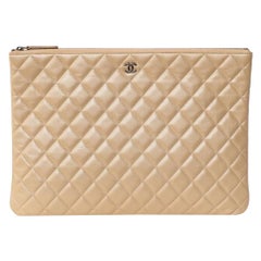 Chanel Clutch Timeless Iridescente Beige