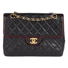 CHANEL Black Quilted Lambskin Vintage Medium Classic Single Flap Bag