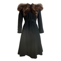 1940s Black Wool Hollywood Starlet Coat w Striking Unusual Fox Collar & Belt