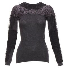 VALENTINO Pull col montant gris en dentelle de laine vierge et cachemire XS