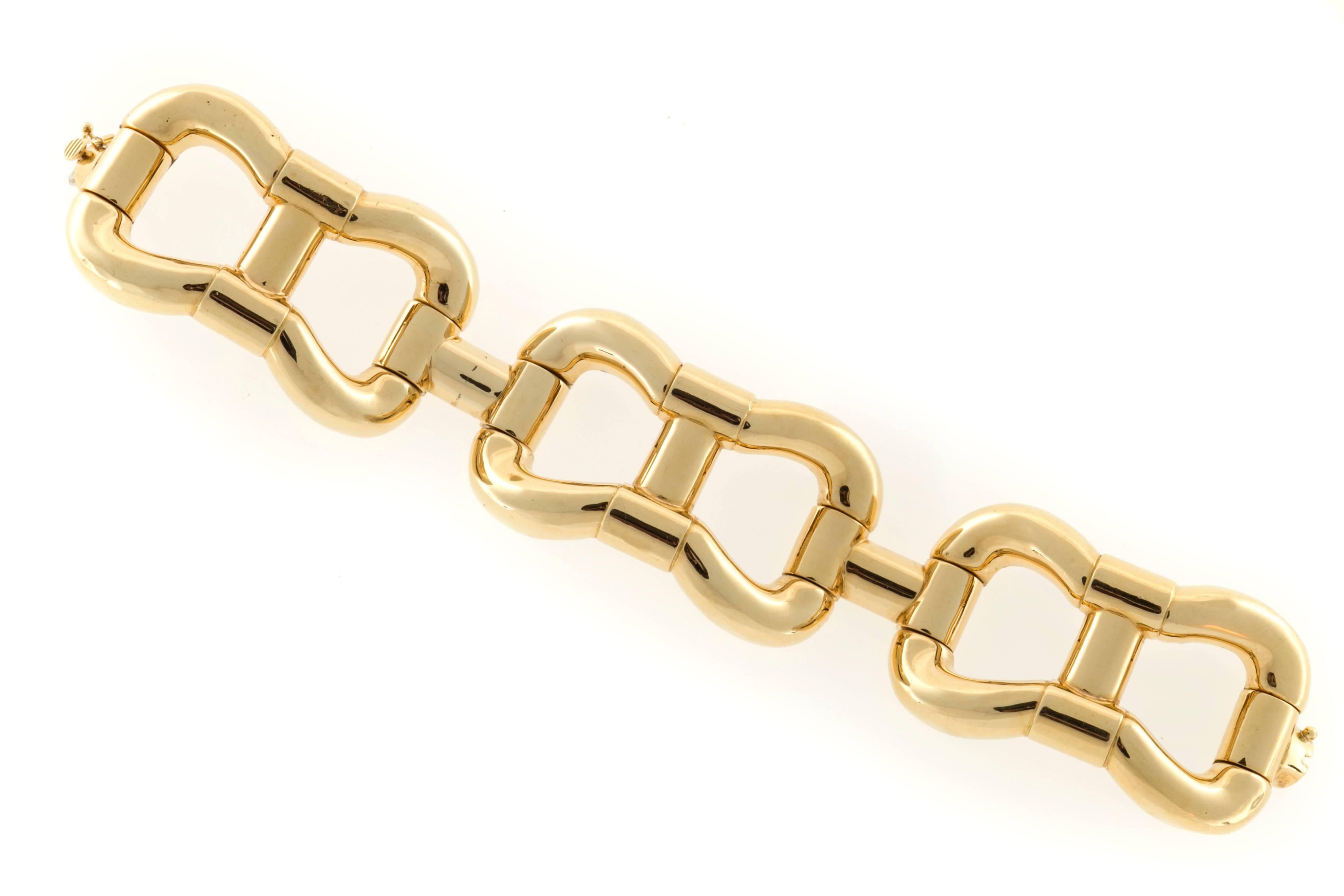 Heavy Solid Curved Hinged Link Gold Bracelet 3