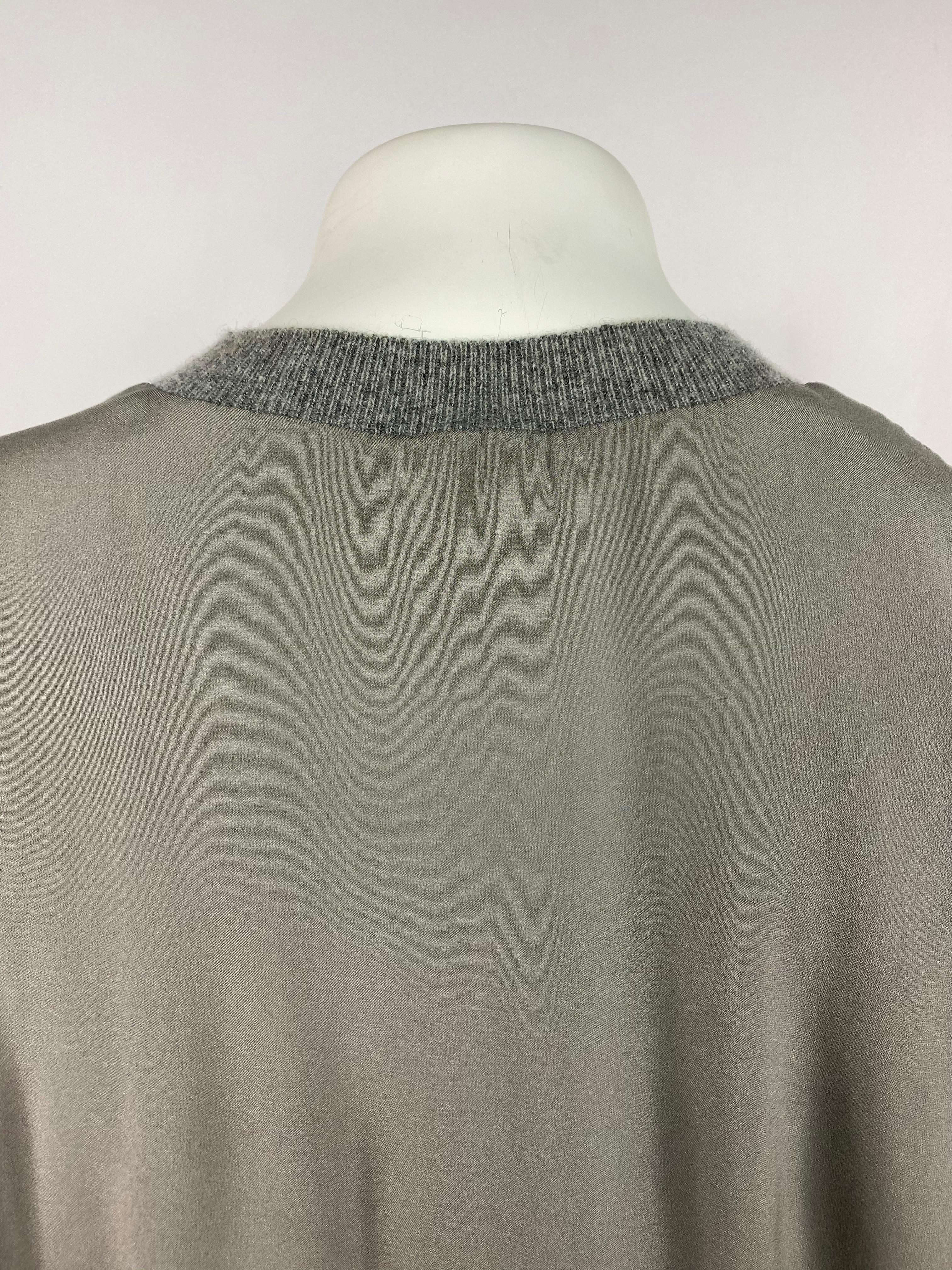 Gray Brunello Cucinelli Grey Silk Sleeveless Blouse Top Size XL For Sale