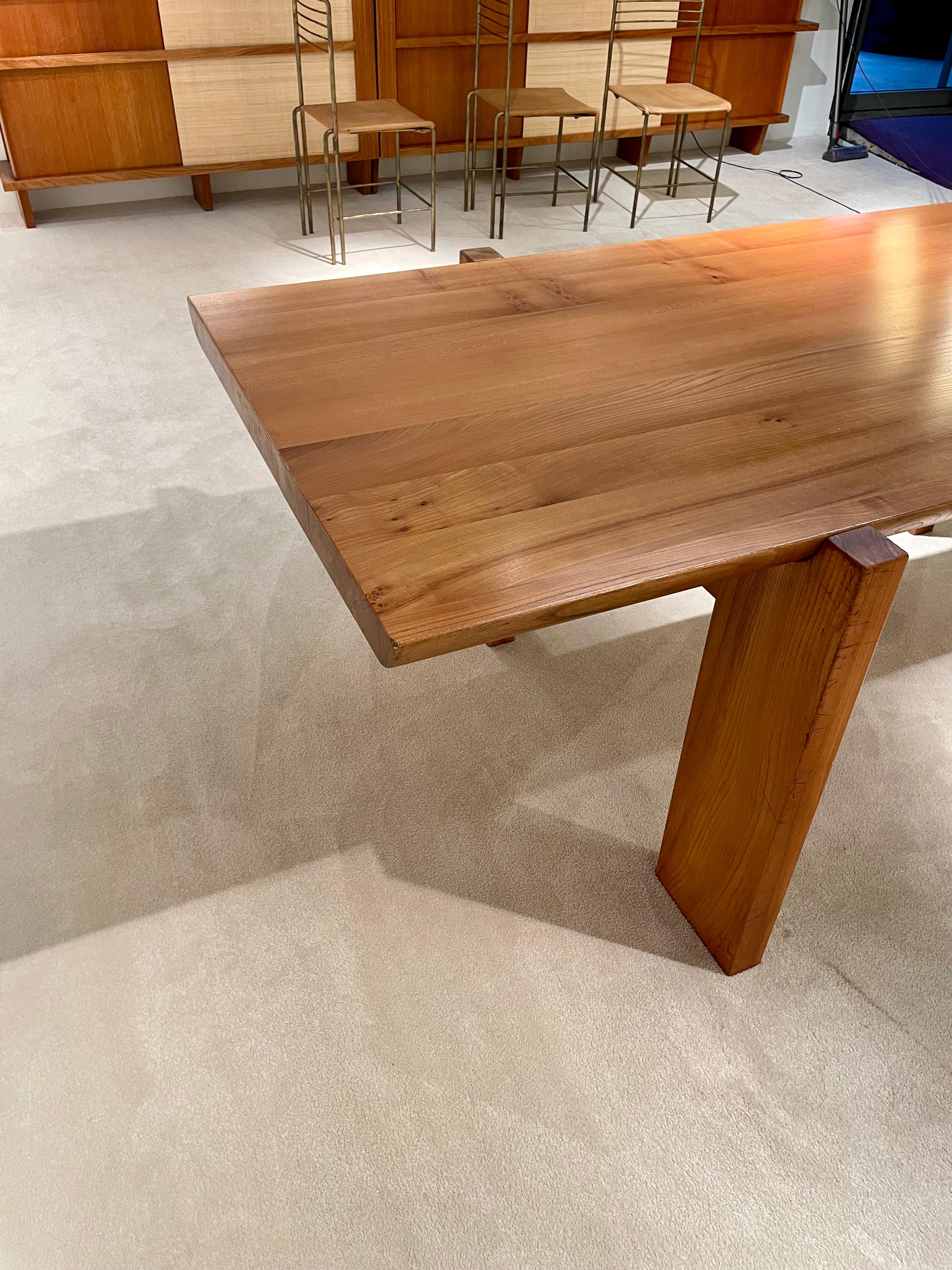 dining table By luidgi Gorgoni  For Sale 1