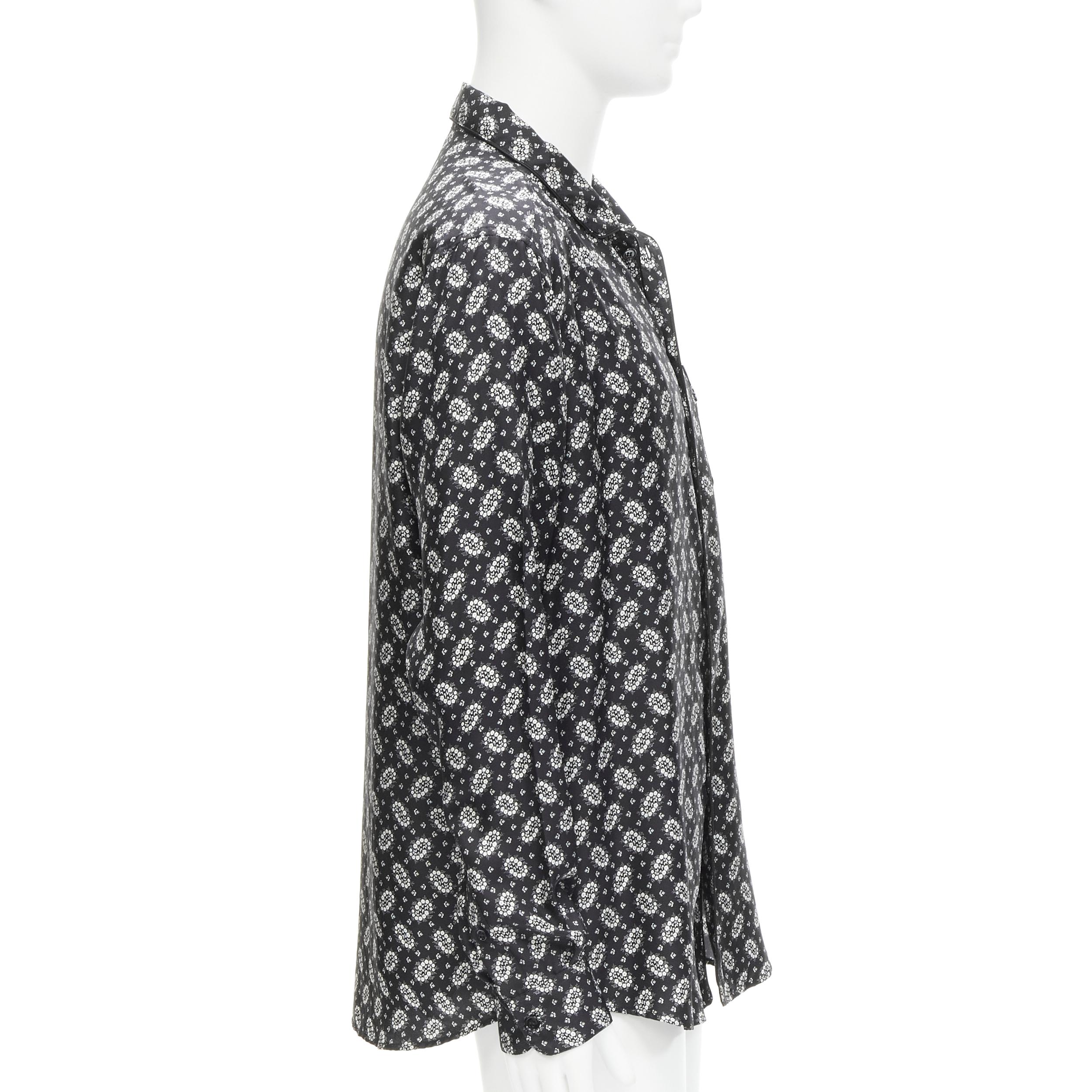 DOLCE GABBANA 100 silk black white floral print pajama shirt IT5 L In Excellent Condition In Hong Kong, NT