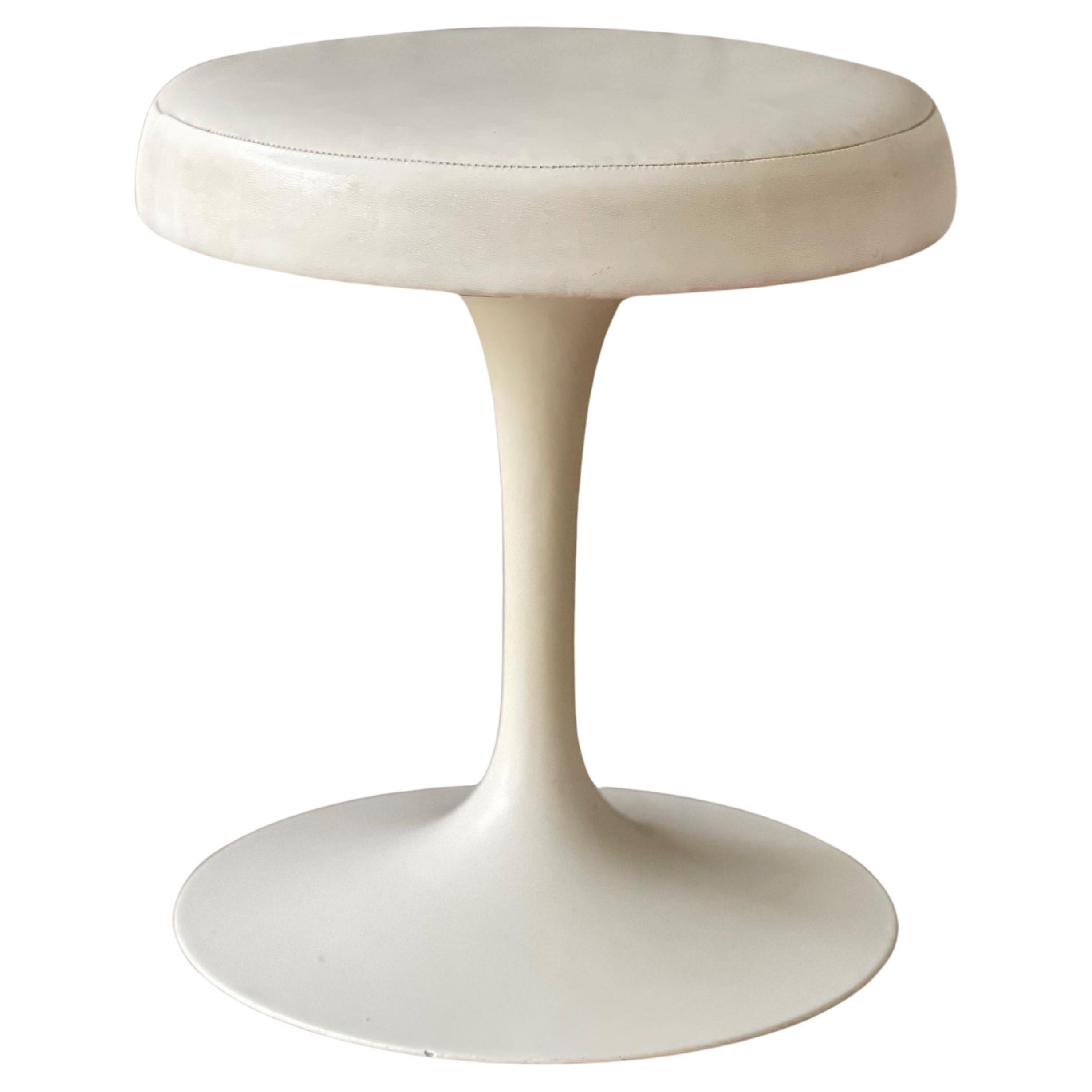 Tulip Stool