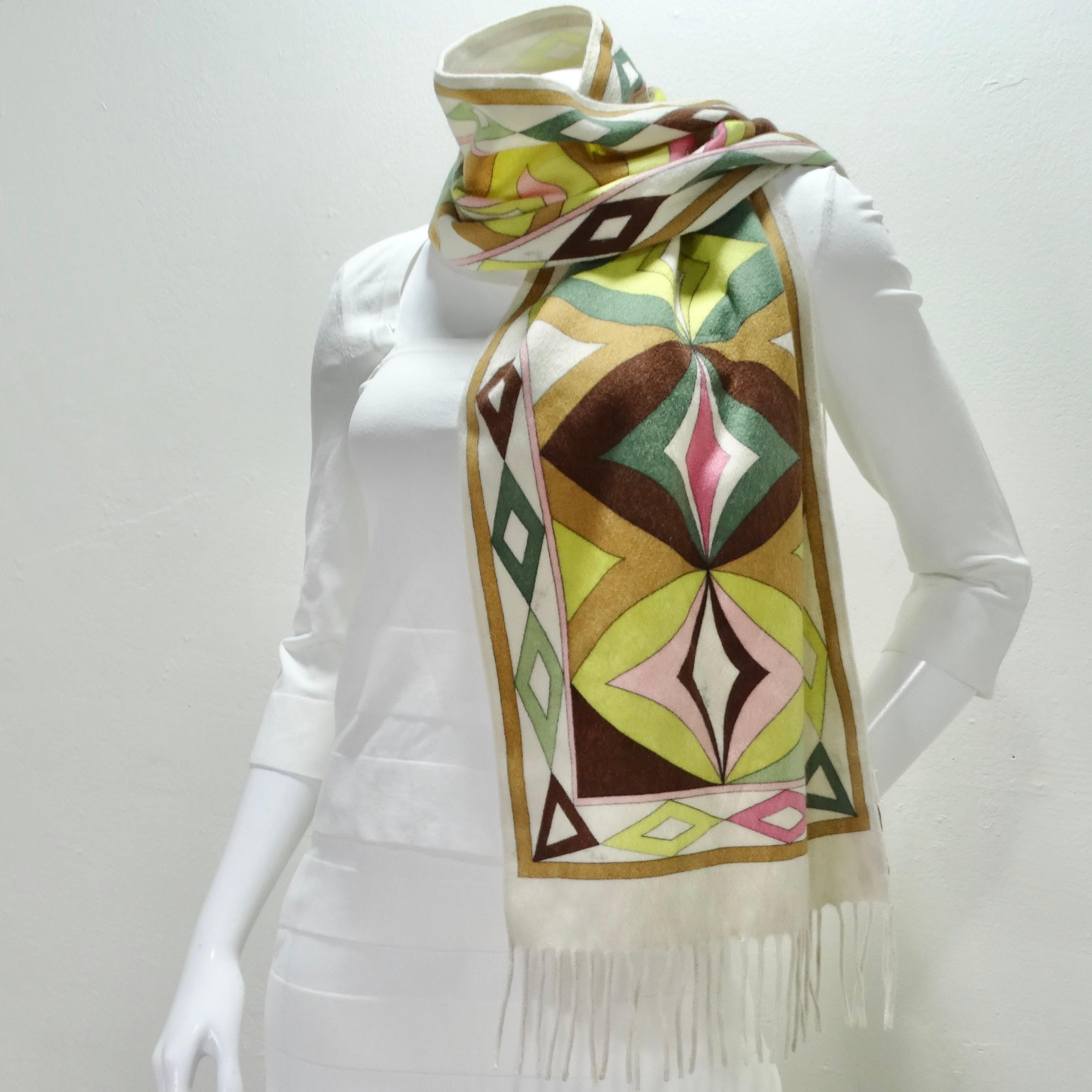 Emilio Pucci 1980s Cashmere Scarf In Good Condition For Sale In Scottsdale, AZ