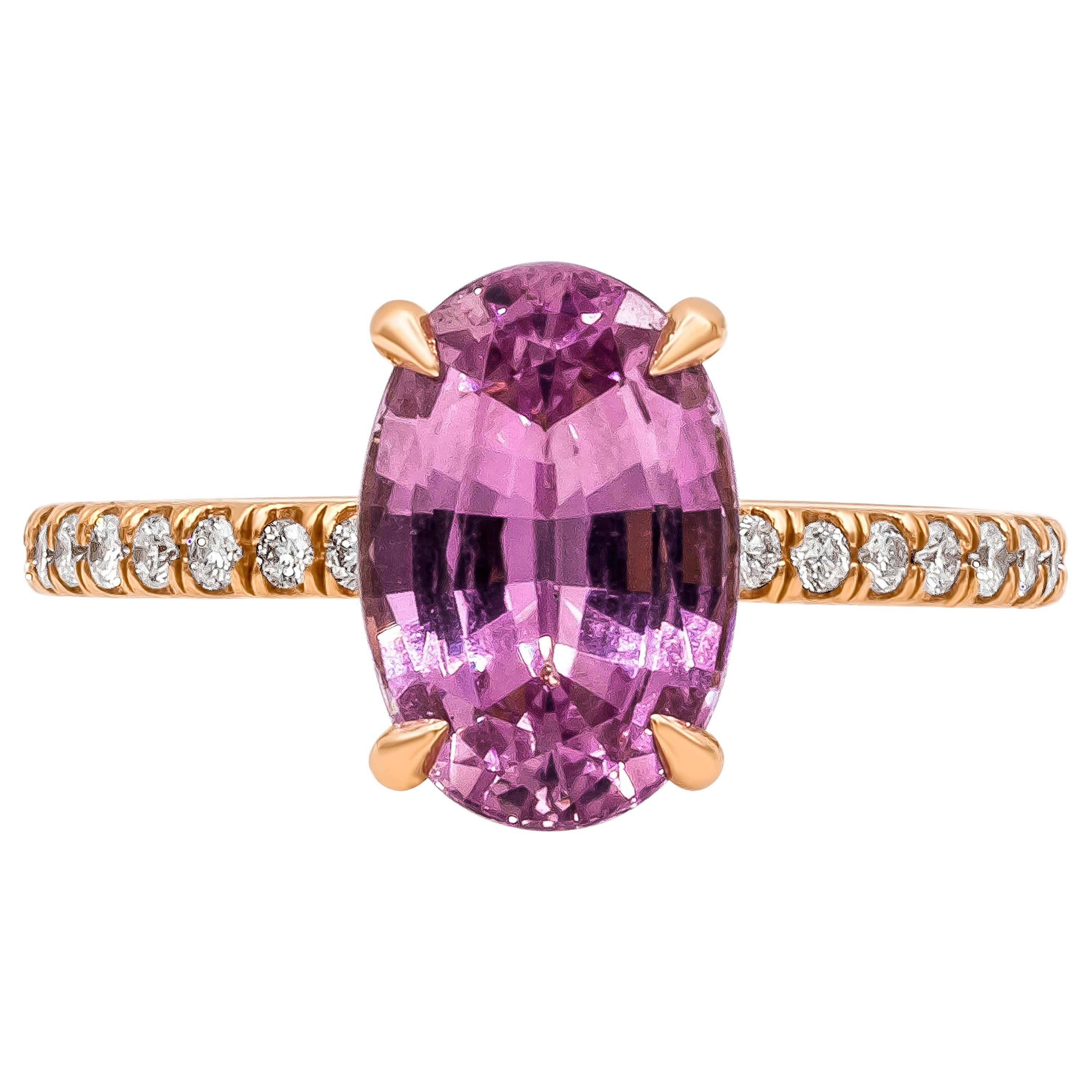 GIA Certified 3.38 Carats Oval Cut Pink Sapphire & Diamond Engagement Ring For Sale