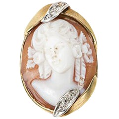 Gold Ring with Shell Cameo and Diamonds, Late 19th Century