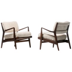 Jens Risom Walnut Lounge Chairs in Ivory Shearling, circa 1950s