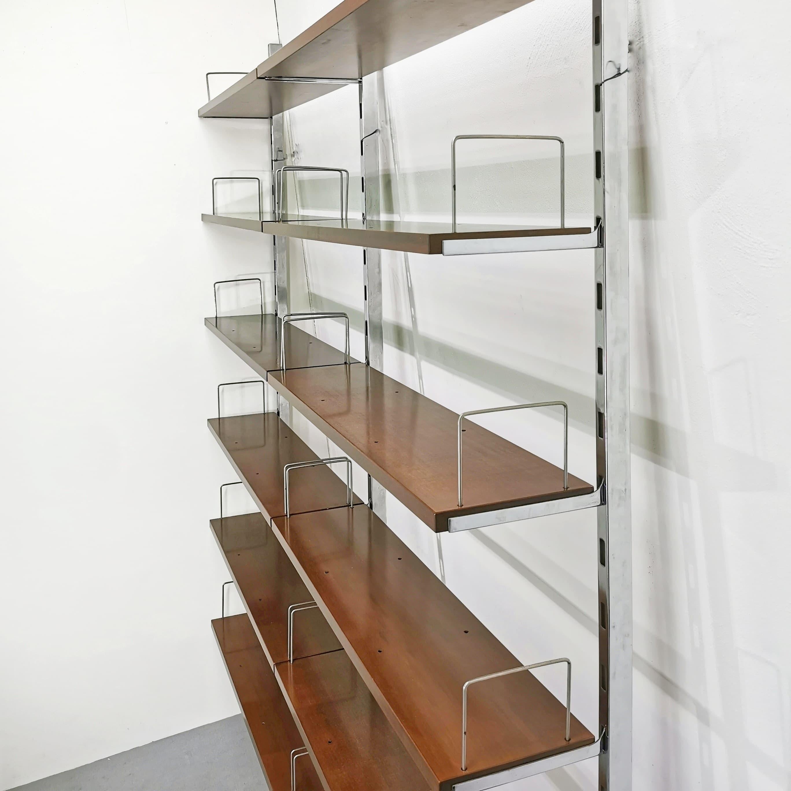 Teak and Steel Wall Shelving Bookcase by Ico Parisi for MIM 1970s For Sale 1