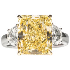 Shreve, Crump & Low GIA Certified 5.87 Carat Fancy Yellow Radiant Diamond Ring