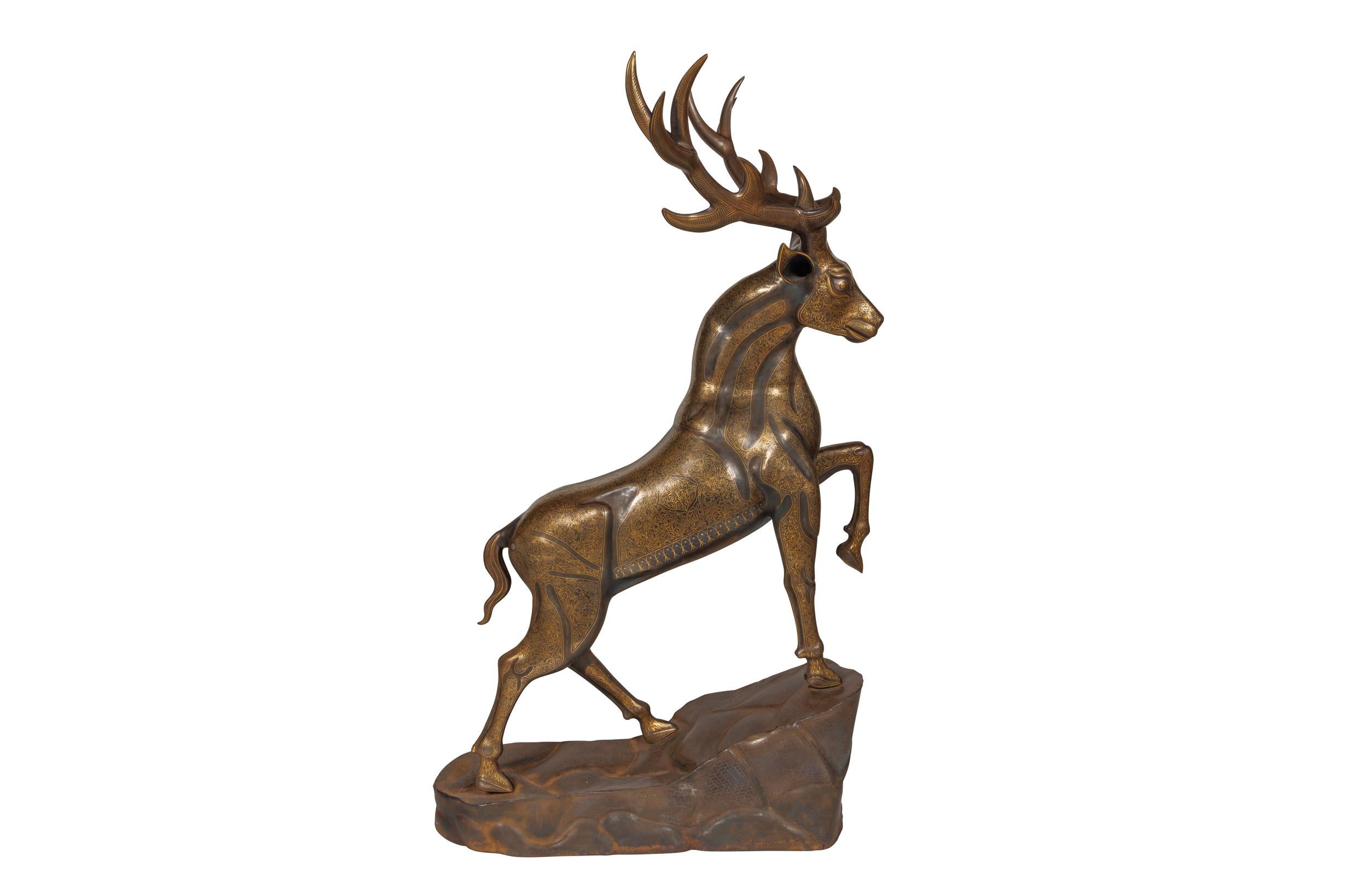 An Exceptional Life-Size Middle Eastern Gold-Inlaid Steel Deer Sculpture For Sale 8