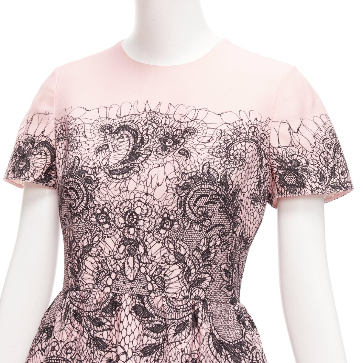 VALENTINO Rosa Schurwolle Seide Schwarz Scribble Spitze Tromp Loeil Kleid IT40 S im Angebot 3