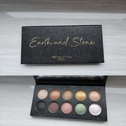 Paleta cieni Earth and Stone Revolution Pro