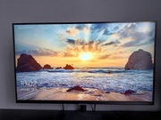 Monitor Samsung 32" Smart M7  z głośnikami i pilotem (LS32AM700UUXEN)