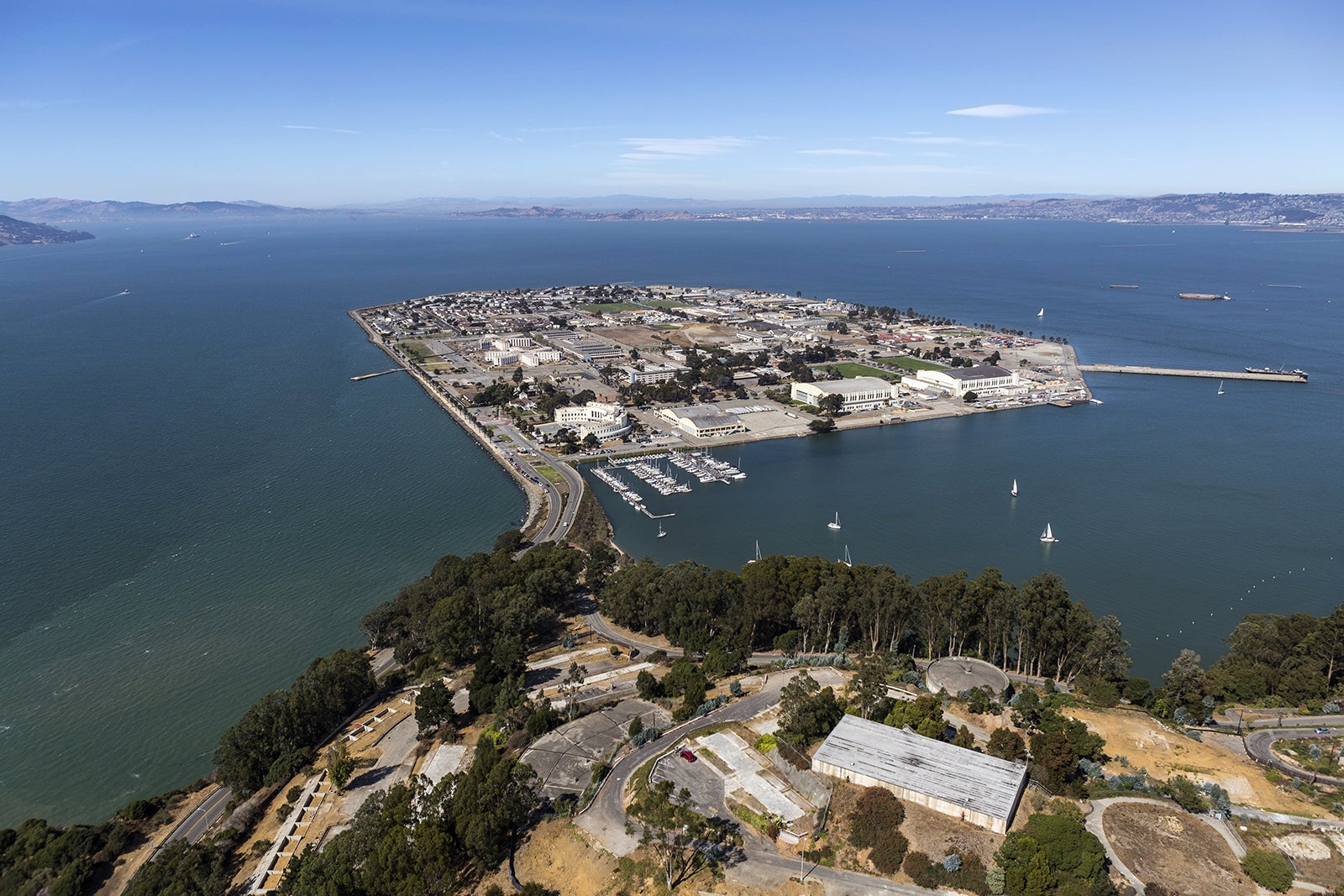 Treasure Island San Francisco Viewpoint: A Panoramic Masterpiece ...