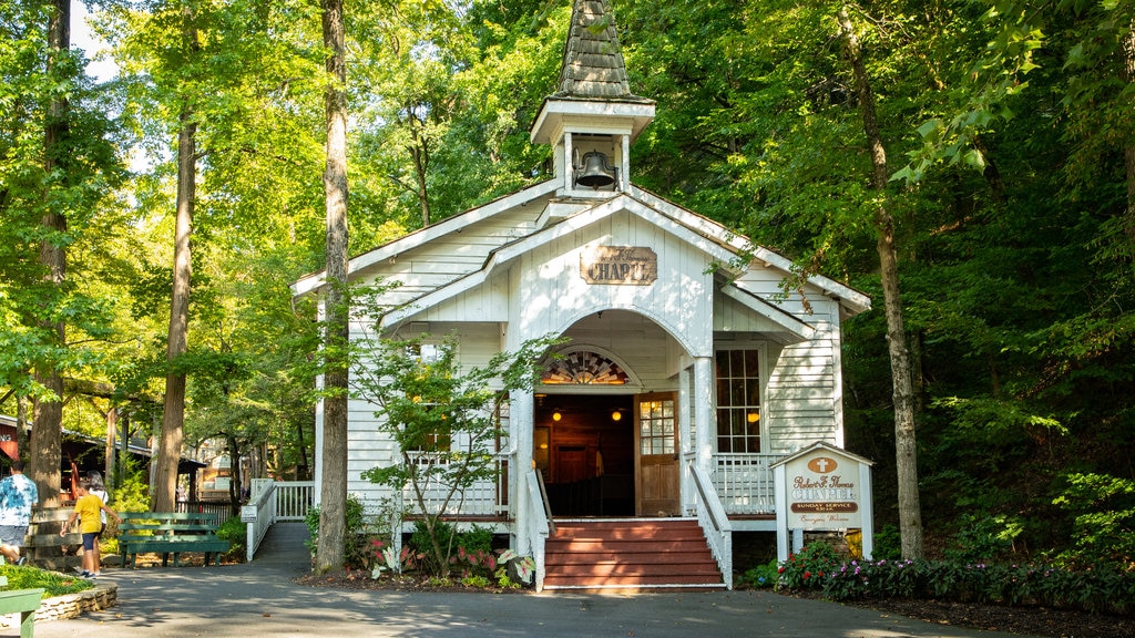 Dollywood featuring a church or cathedral