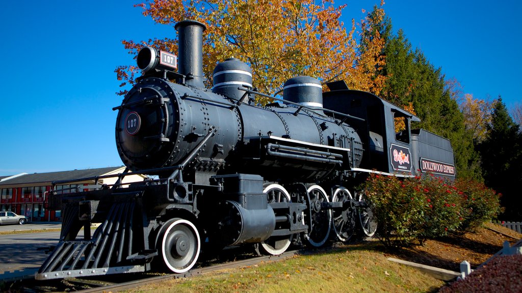 Dollywood which includes rides and railway items