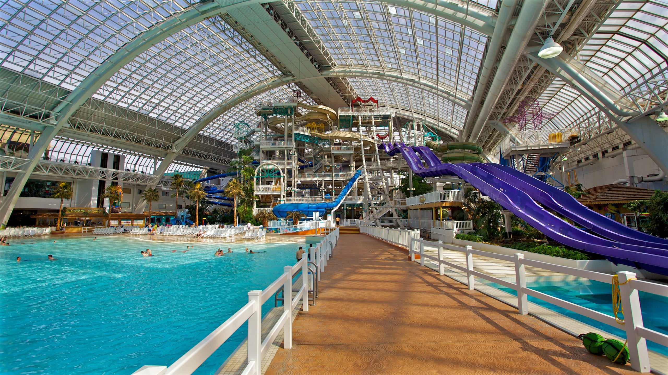 West Edmonton Mall which includes a waterpark and interior views