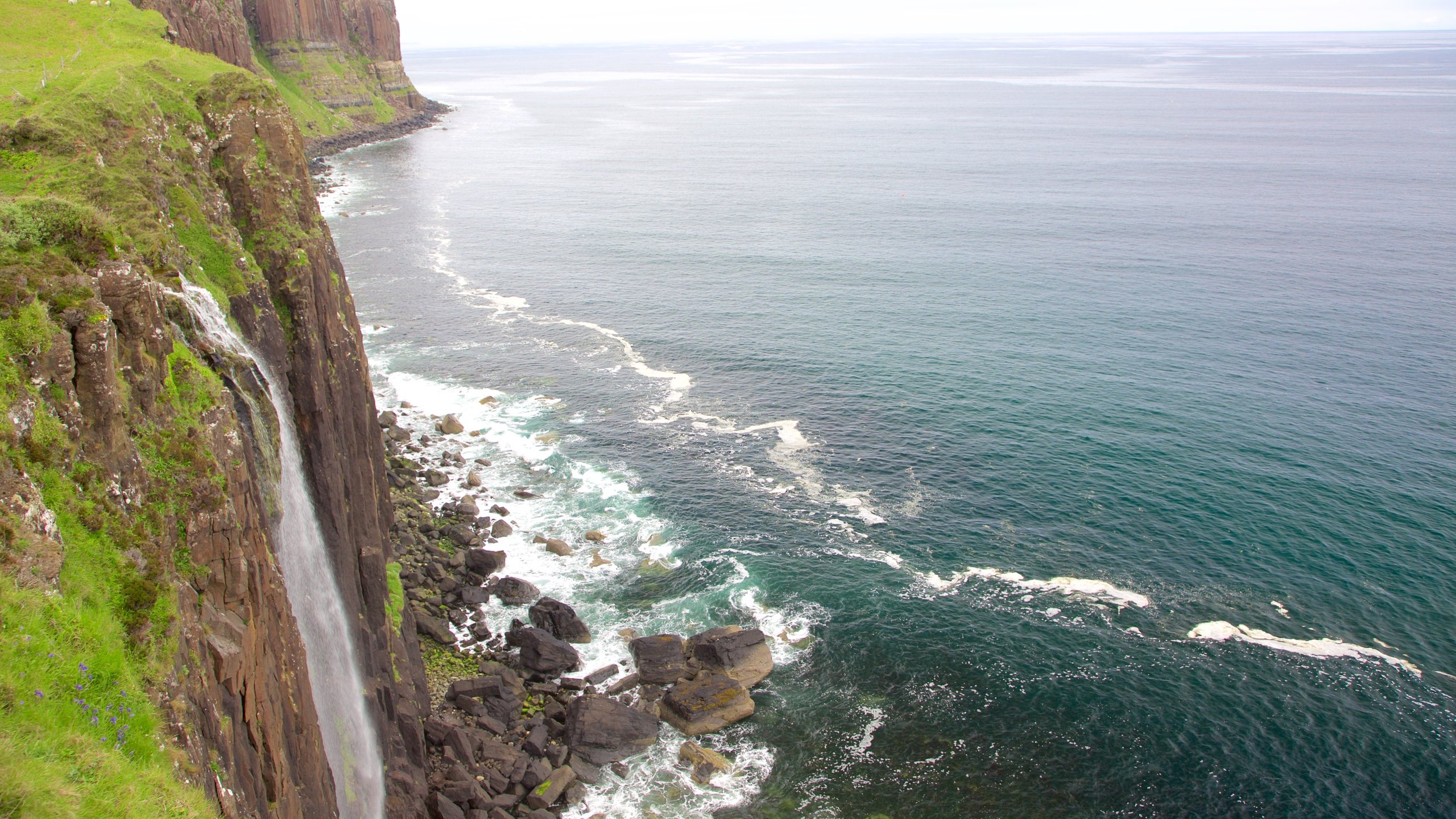 Kilt Rock showing rugged coastline