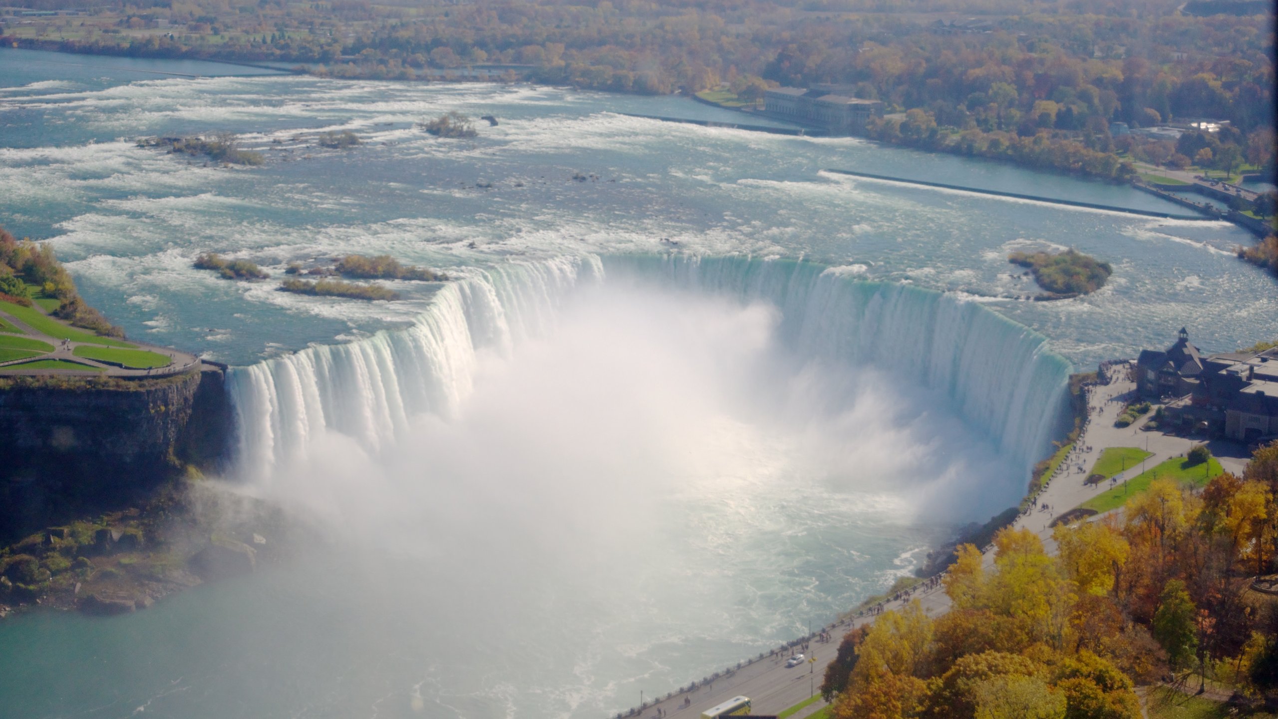 Niagara Falls Vacation Travel Guide