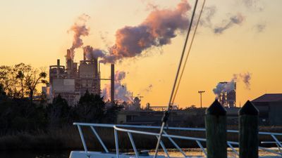 Image for story: Georgetown County hosts press conference on paper mill closure