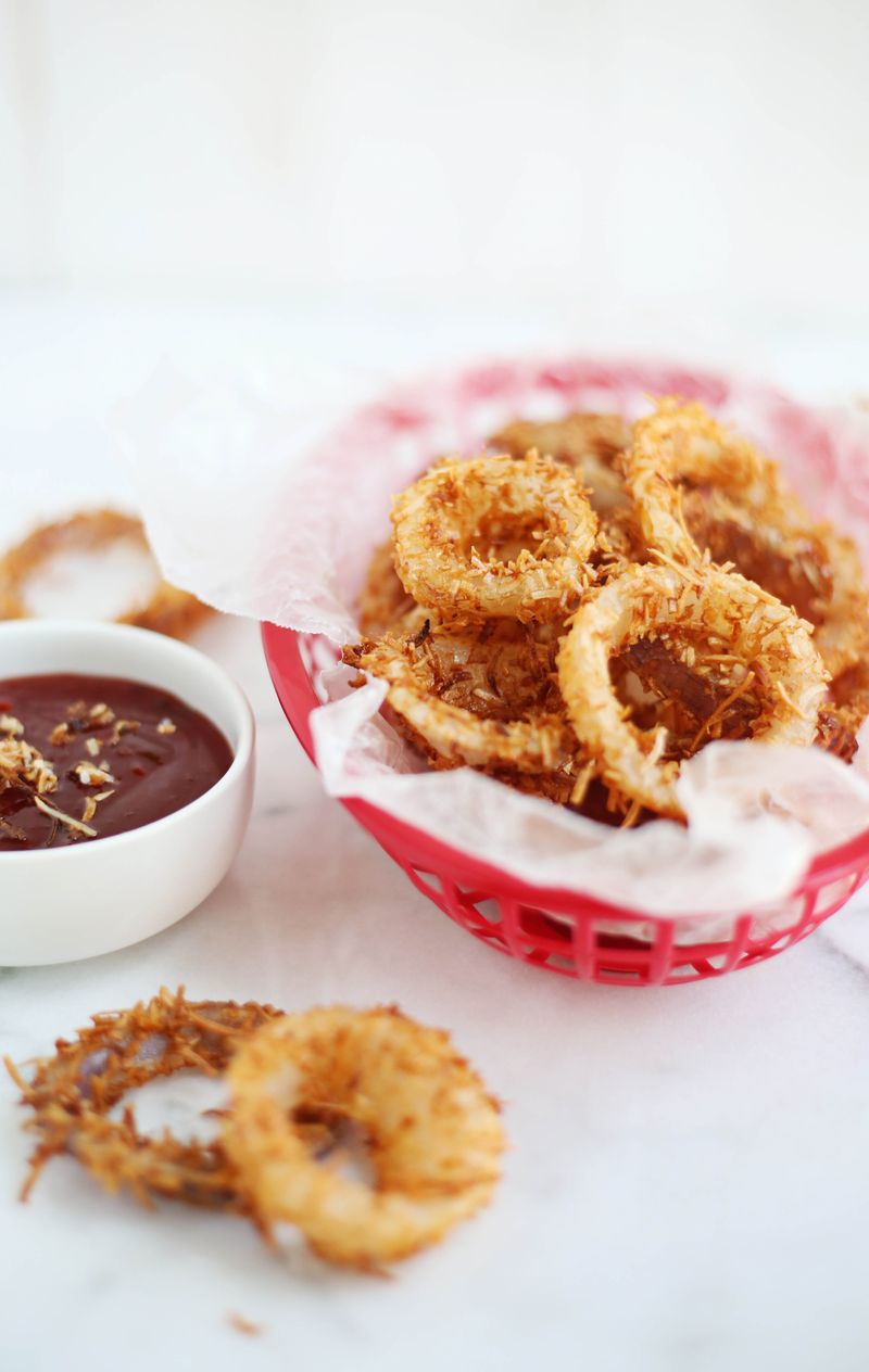 Toasted coconut onion rings